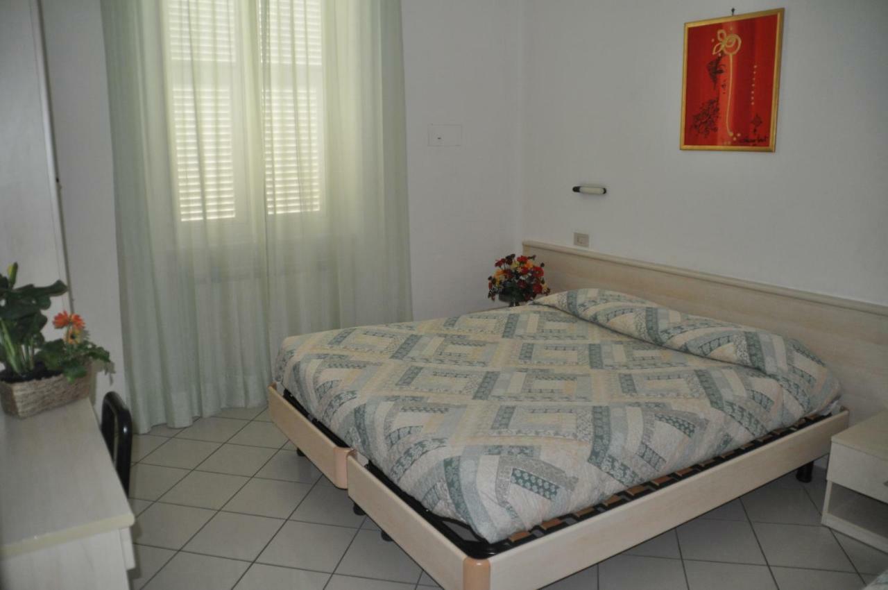 Marina Aparthotel