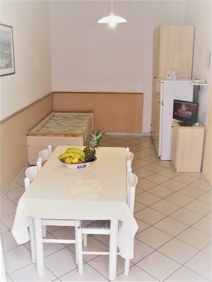 Marina Aparthotel *